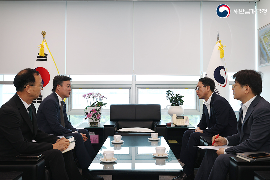 관세청장 면담, 종합보세구역 확대 방안 논의(2026.06.24)